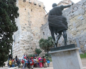 El col·leccionable compara els monuments declarats patrimoni de la humanitat per la Unesco.
