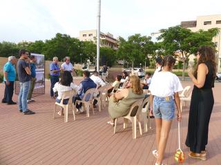 L&#039;alcalde de Salou, Pere Granados, va explicar al veïnat detalls del projecte de millora a la plaça d&#039;Andalusia
