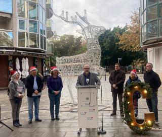 L&#039;alcalde de Cambrils, Alfredo Clúa, durant la presentació dels actes de les festes de Nadal a Cambrils