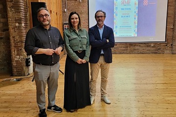 L'alcaldessa, Sandra Guaita, el regidor de Cultura, Daniel Recasens, i el director del RMF, Carles Gilibets, han presentat el Reus Music Festival 2025