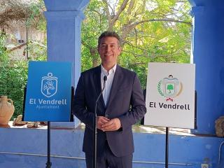 L&#039;alcalde del Vendrell, Kenneth Martínez, va presentar la nova marca a la Fundació Apel·les Fenosa