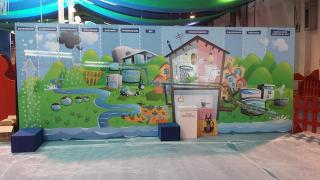 Imatge del mural del cicle de l&#039;aigua instal·lat al Parc de Nadal