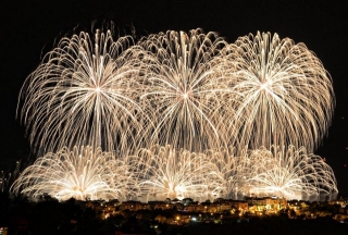 El castell de focs piromusical de les Festes Decennals de Valls 2021+1 tindrà lloc el diumenge 6 de febrer, a les 22 h, al passeig del President Tarradellas