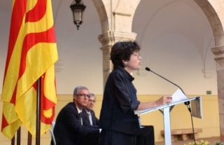 La periodista Griselda Pastor durant la seva intervenció com a conferenciant en l&#039;acte de commemoració de la Diada a Tarragona, el 10 de setembre de 2010