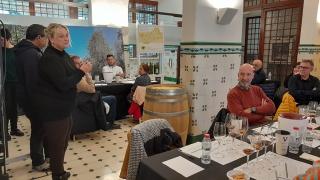 La regidora de Promoció de la Ciutat, Montserrat Caelles, ha presentat els novens Premis Vinari a l&#039;Estació Enològica de Reus
