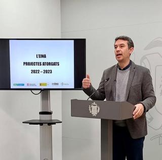 L&#039;alcalde del Vendrell, Kenneth Martínez, ha presentat els programes d&#039;ocupació desenvolupats per l&#039;EINA i subvencionats pel SOC