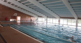 La piscina municipal del poliesportiu de Campclar