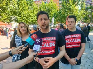 El candidat del PSC, Rubén Viñuales, ha reivindicat el paper de la joventut per transformar Tarragona en un vermut solidari a Sant Pere i Sant Pau