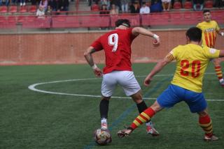 Imatge del partit CF Pobla de Mafumet - FC Vilafranca disputat aquest diumenge al migdia al Municipal