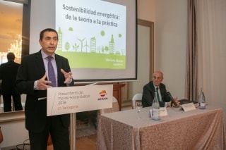 El director del Complex Industrial de Repsol a Tarragona, Josep Francesc Font, va presentar dijous a la Casa Miret, el nou Pla de Sostenibilitat del Complex