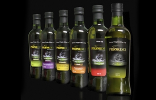 Agro Foods és una petita empresa del Priorat que es dedica a l’elaboració, la producció i la comercialització d’oli d’oliva verge extra a través de la marca Priordei