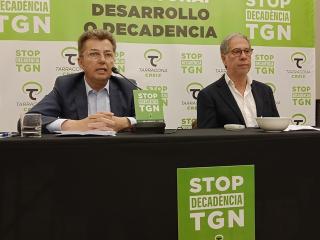 Jaume Climent, portaveu de Tarragona Creix, i Salvador Minguella, president de La Via T, han presentat la campanya &quot;Stop Decadència Tgn&quot;