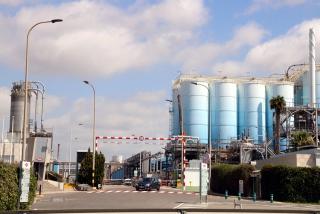Imatge d&#039;arxiu de l&#039;entrada principal a la planta de l&#039;empresa Dow Chemical a Tarragona