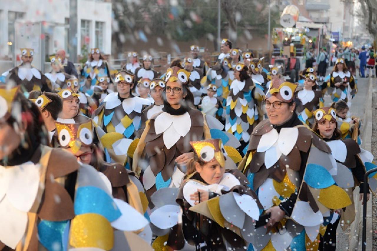 Imatge d&#039;arxiu de la rua del Carnaval del Morell, el 2020