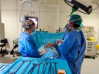 Facultatius de l&#039;Hospital Sant Joan de Reus durant una internació de cirurgia toràcica