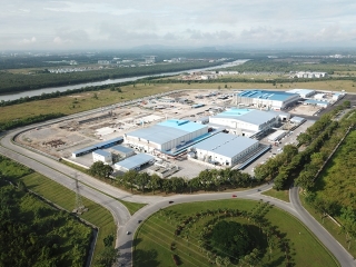 La fàbrica que té l&#039;empresa sud-coreana de bateries ILJIN a Malàisia, amb una estructura similar a la que tindrà a la ubicació de Mont-roig del Camp