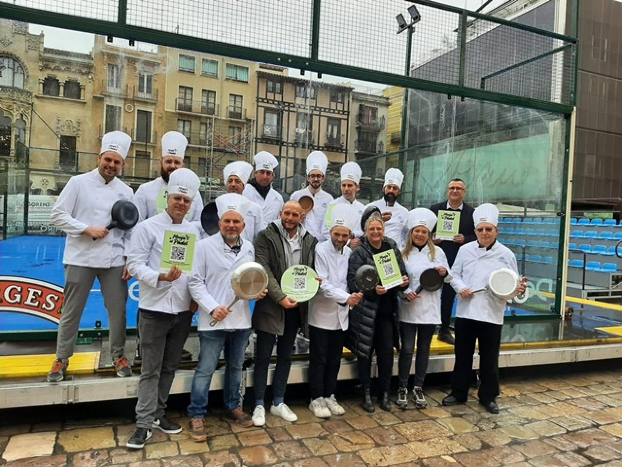 Aquest dijous s&#039;ha presentat “Menja’t el pàdel”, una iniciativa que neix per unir el món de l’esport amb la gastronomia de Reus