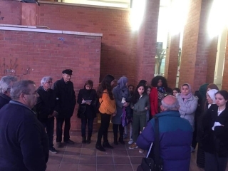 Un grup de veïns i veïnes es va reunir dijous al centre cívic de Torreforta per valorar la situació i emprendre accions