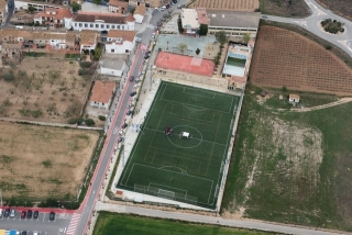 Vista aèria del poliesportiu municipal de la Bisbal del Penedès